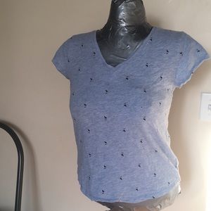 Gap outlet easy tee, blue toucan print